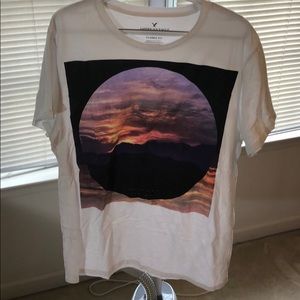 Never worn AEO graphic tee-shirt
